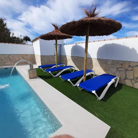 Chalet Con Piscina Y Bbq A 15min De La Playa Para Familias - Es-180-87 *